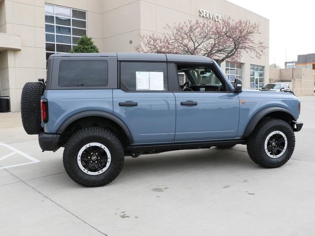 Used 2024 Ford Bronco Badlands AWD/4WD image 6