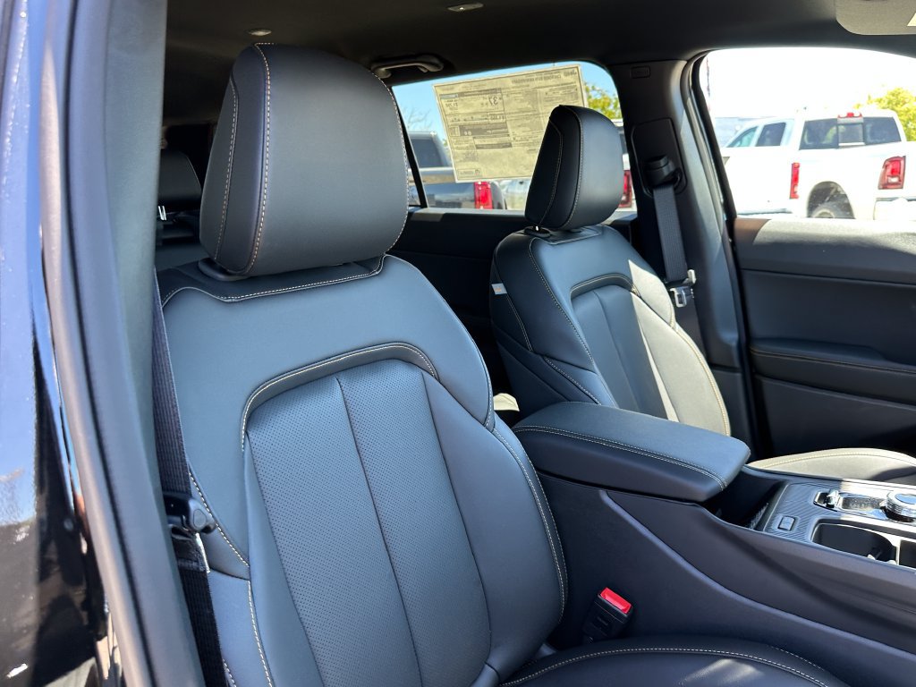New 2026 Jeep Cherokee Limited AWD/4WD image 15