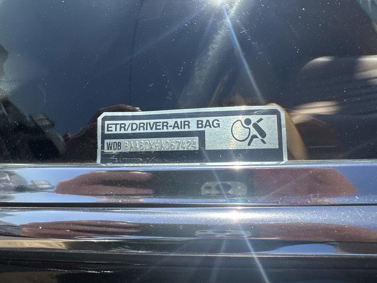 Used 1987 Mercedes-Benz 560 SL image 18