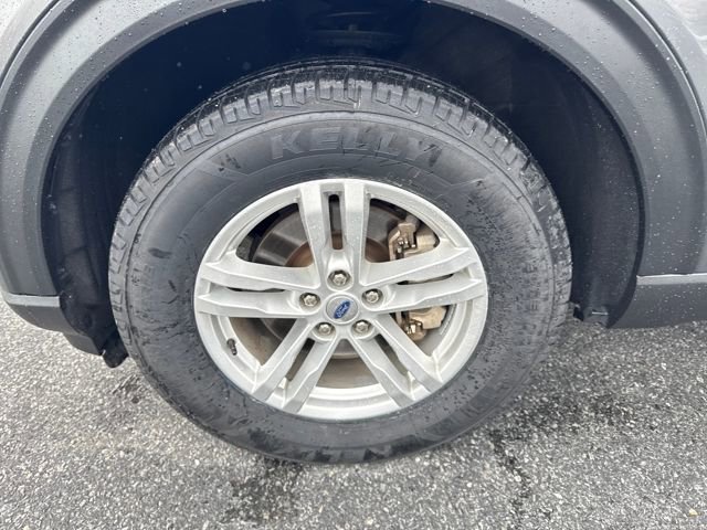Used 2022 Ford Explorer XLT w/ Equipment Group 202A image 24