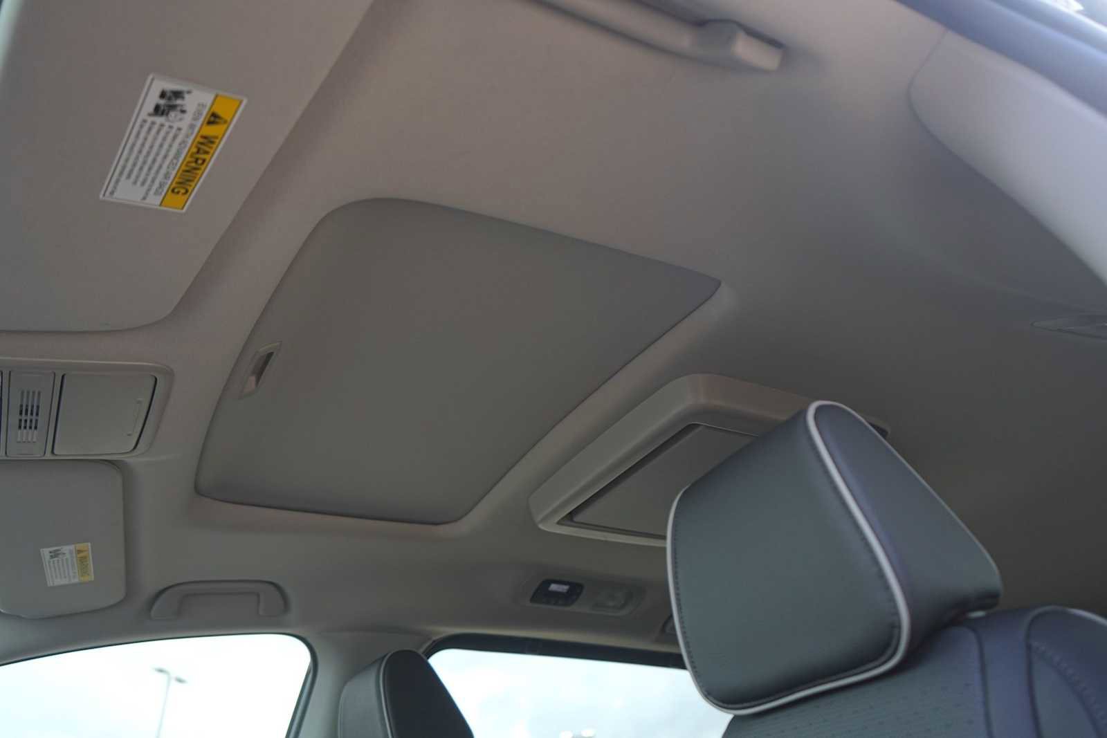 Certified 2026 Honda Odyssey Elite image 25