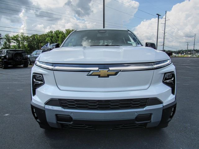 New 2026 Chevrolet Silverado EV LT w/ Plus Package image 2
