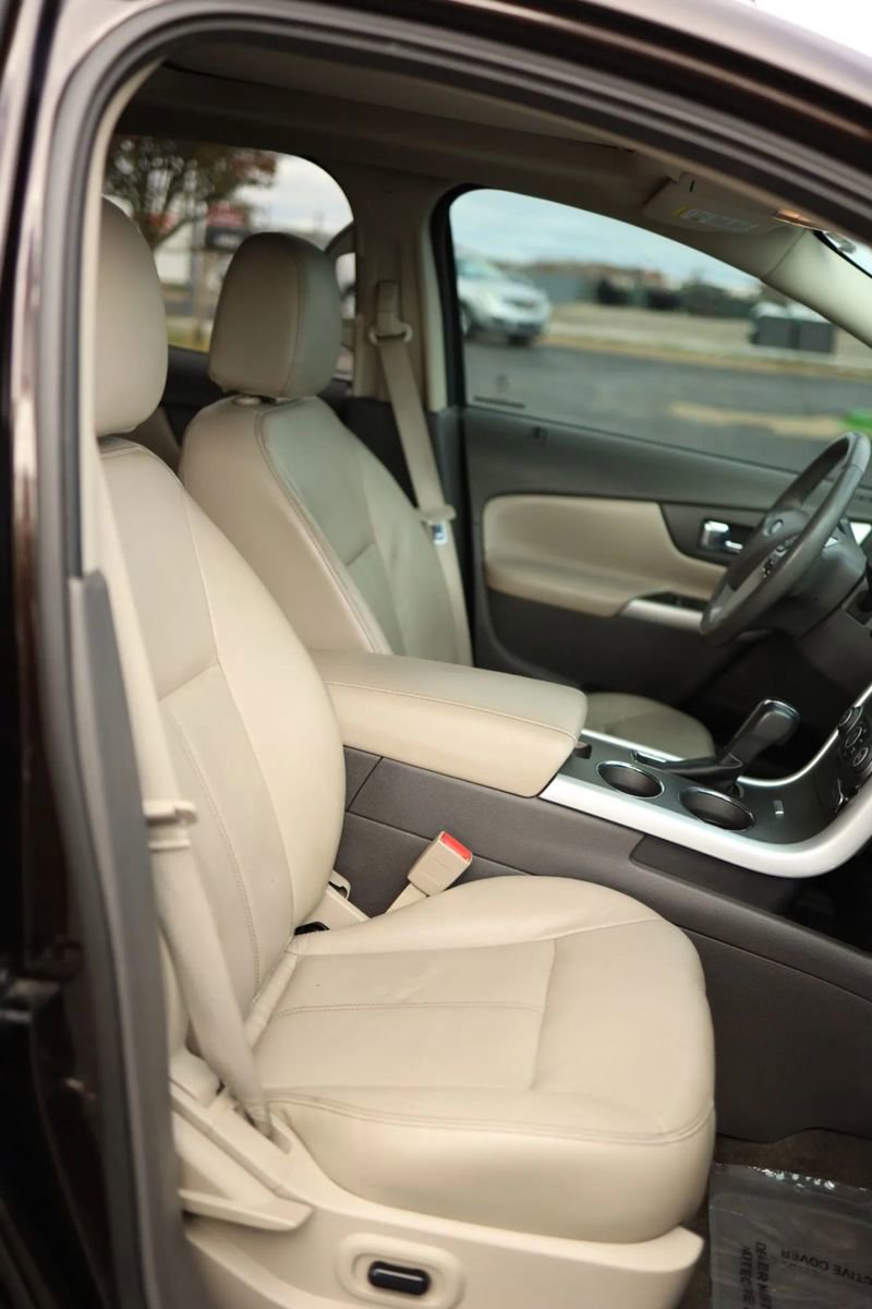 Used 2014 Ford Edge SEL w/ Equipment Group 204A FWD image 40