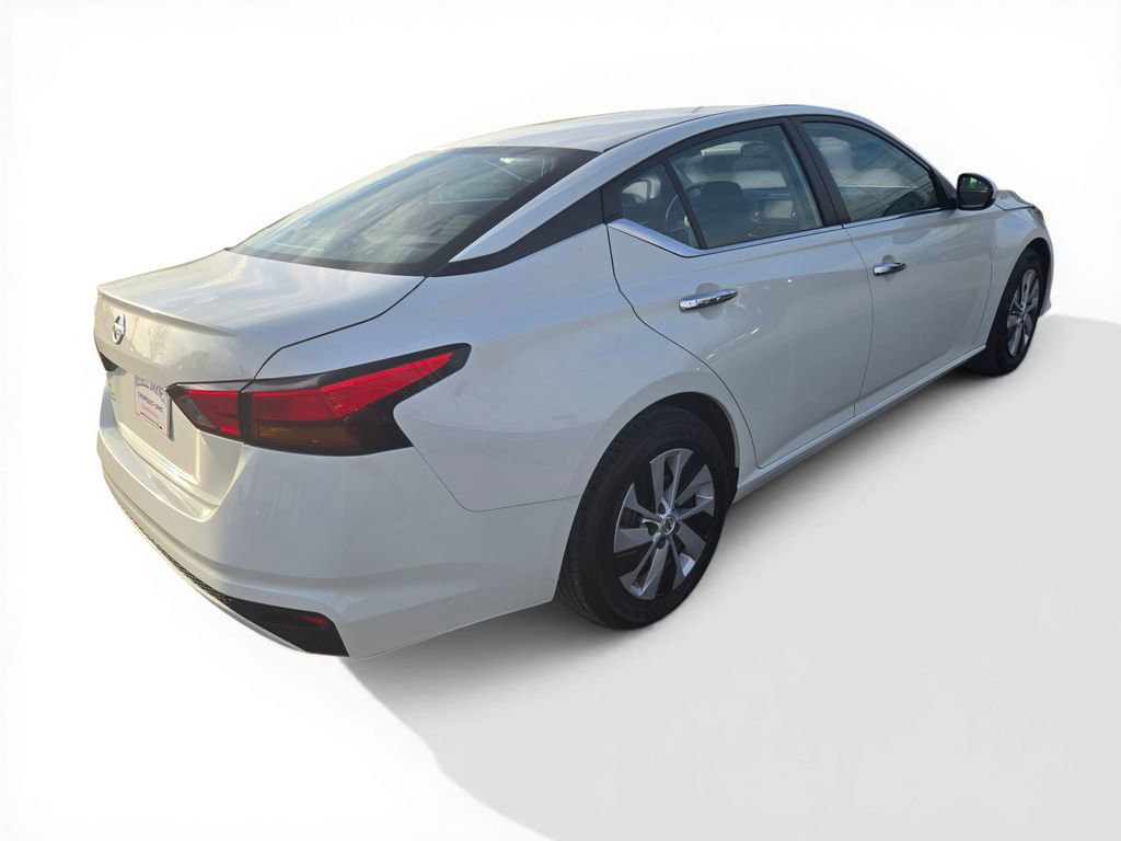 Used 2022 Nissan Altima 2.5 S image 4