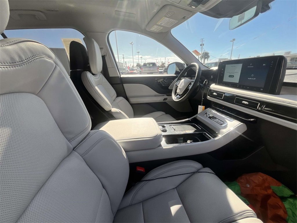 New 2026 Lincoln Aviator Reserve image 20