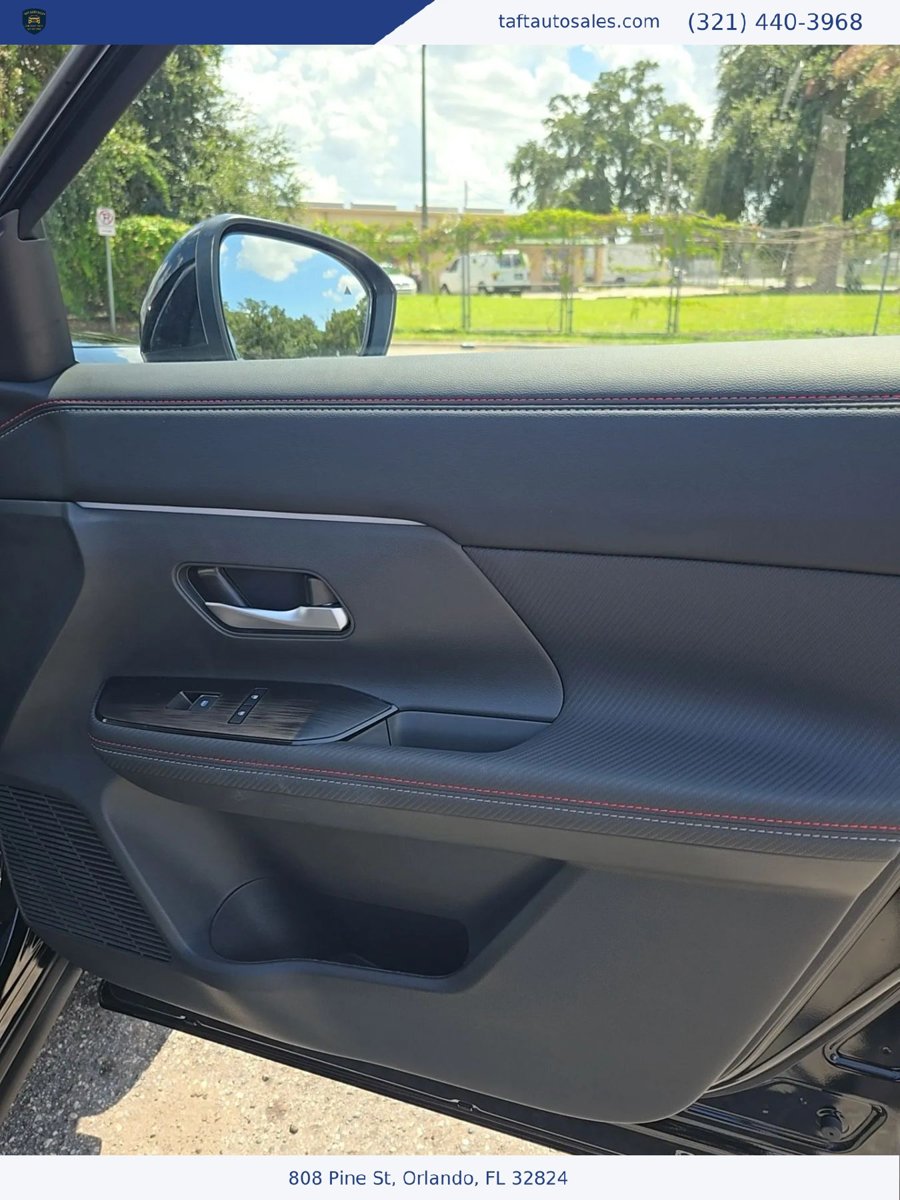 Used 2026 Nissan Kicks SR FWD image 28