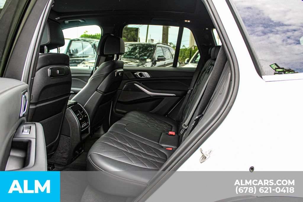 Used 2024 BMW X5 sDrive40i RWD image 17