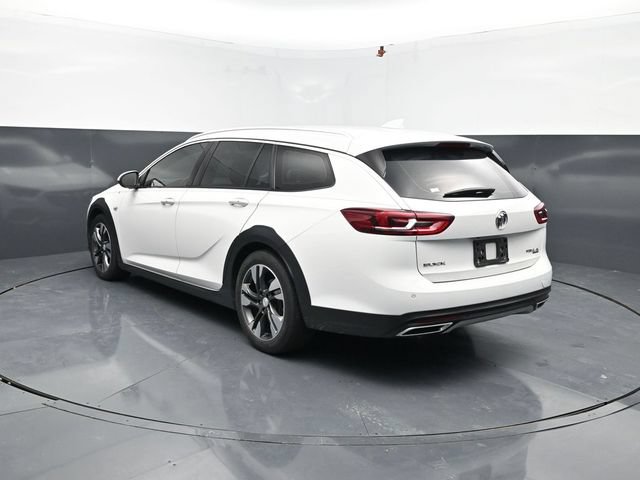 Used 2018 Buick Regal Essence w/ Driver Confidence Package #1 AWD/4WD image 7