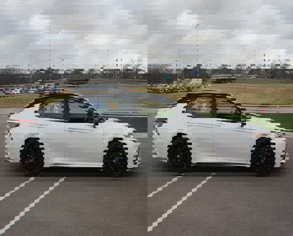 Used 2021 Toyota Camry XSE w/ Navigation Package image 21