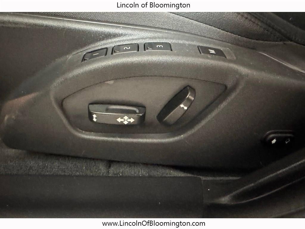 Used 2018 Volvo S60 T5 Inscription w/ Technology Package image 39