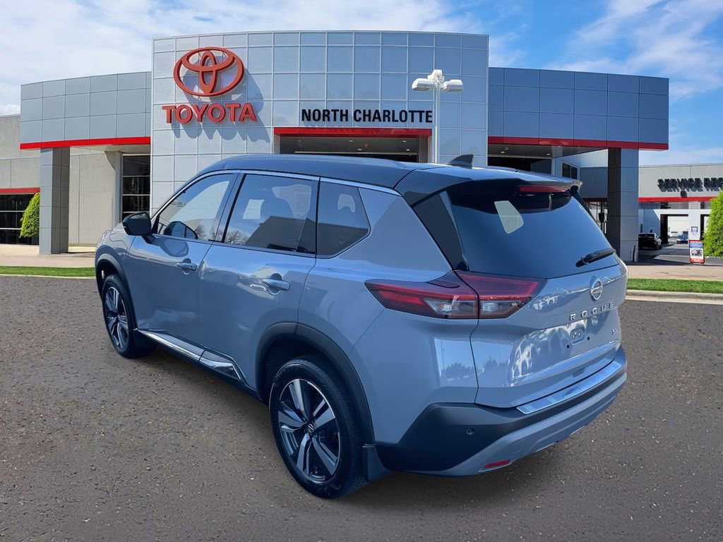 Used 2021 Nissan Rogue SL w/ Premium Package image 8