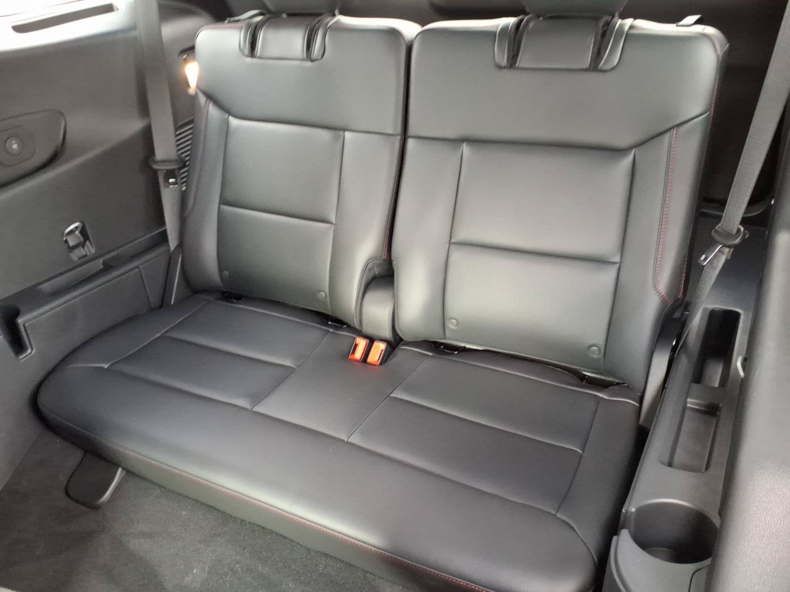 New 2026 Ford Explorer ST-Line w/ ST-Line Street Pack RWD image 10