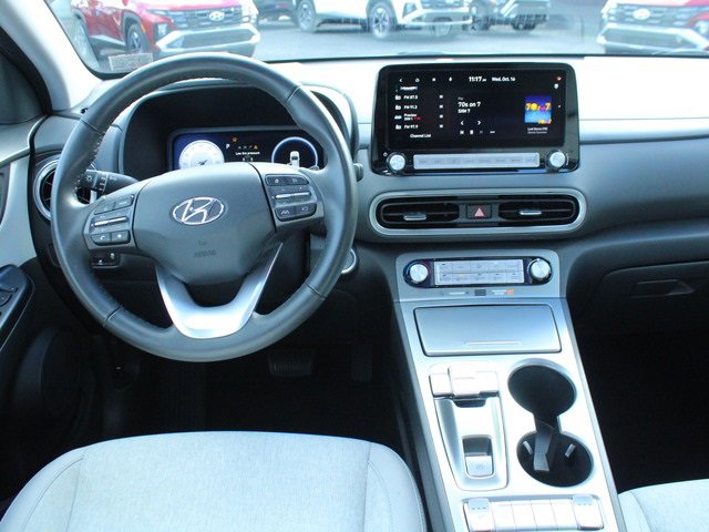 Used 2023 Hyundai Kona SEL w/ Cargo Package image 19
