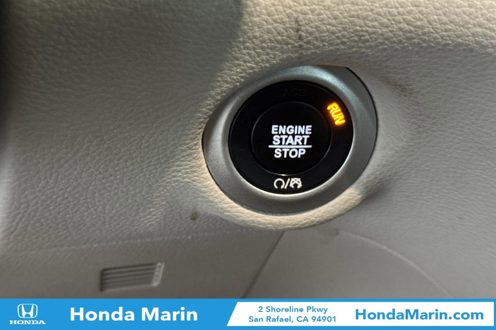 Used 2023 Chrysler Pacifica Limited FWD image 29