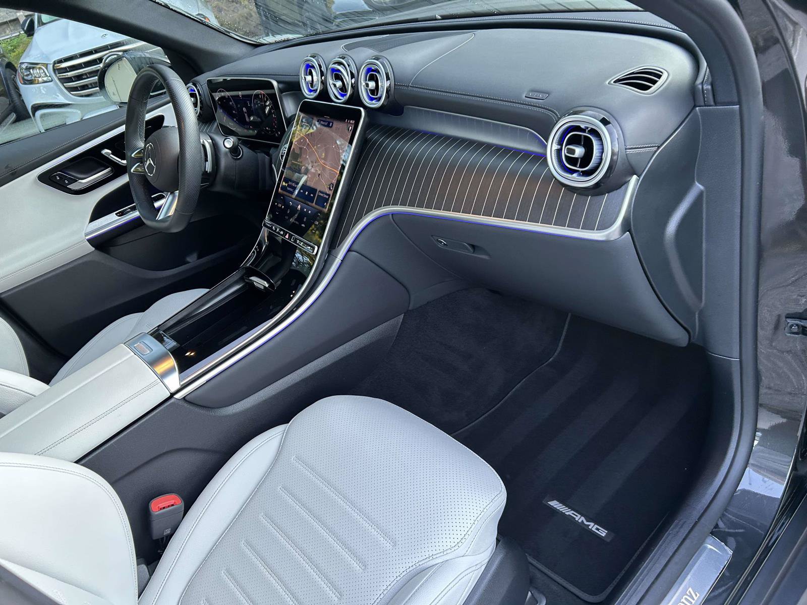 Certified 2025 Mercedes-Benz GLC 350e 4MATIC image 47
