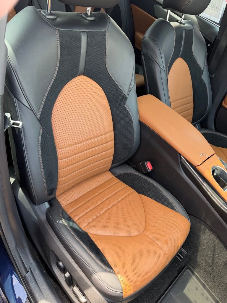 Used 2021 Toyota Avalon Touring w/ Advanced Safety Package FWD image 8