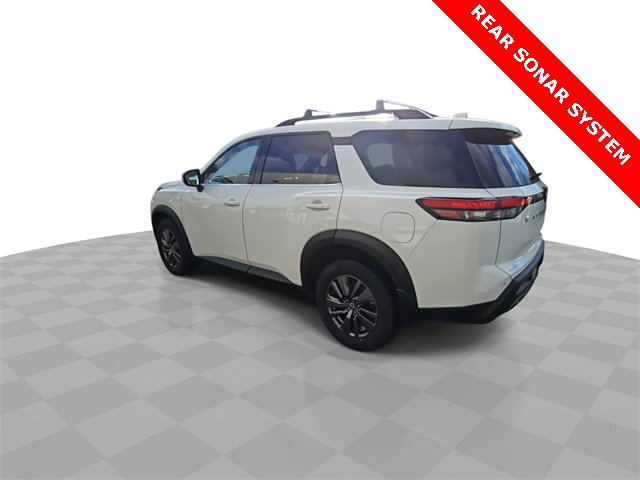 Used 2022 Nissan Pathfinder SV image 6