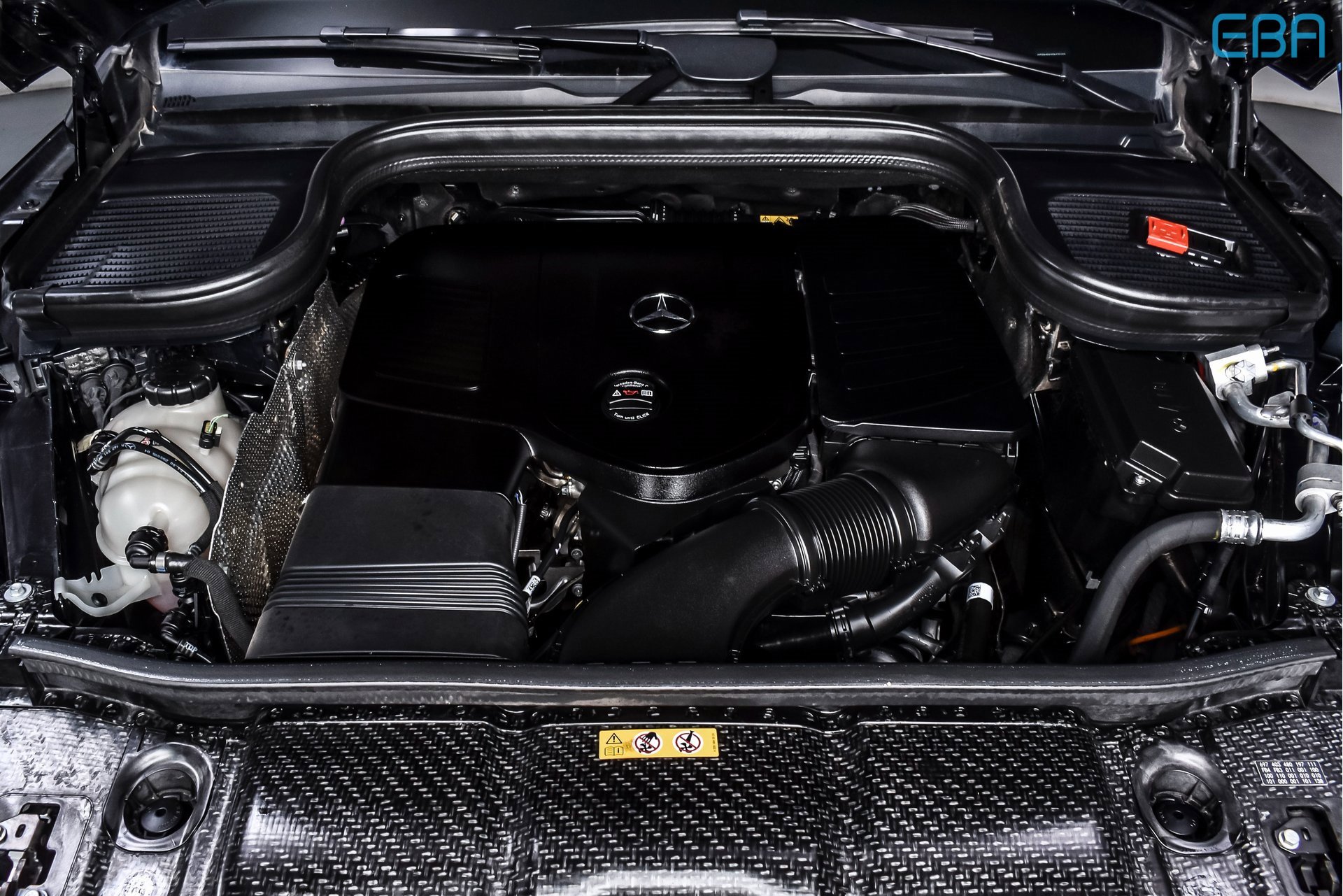 Used 2025 Mercedes-Benz GLE 350 4MATIC image 11