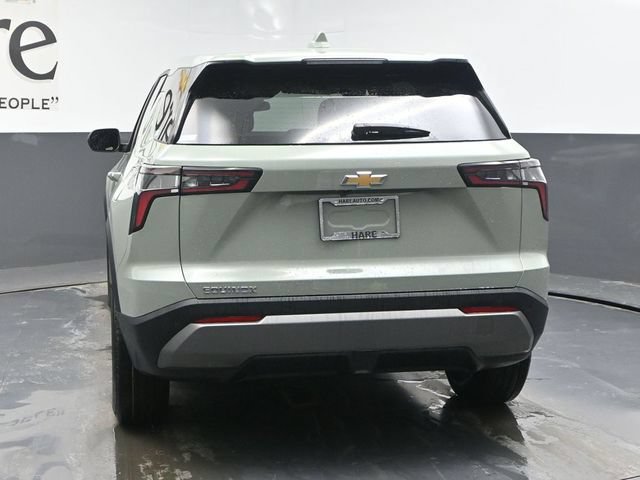 New 2026 Chevrolet Equinox LT w/ Convenience Package II FWD image 13