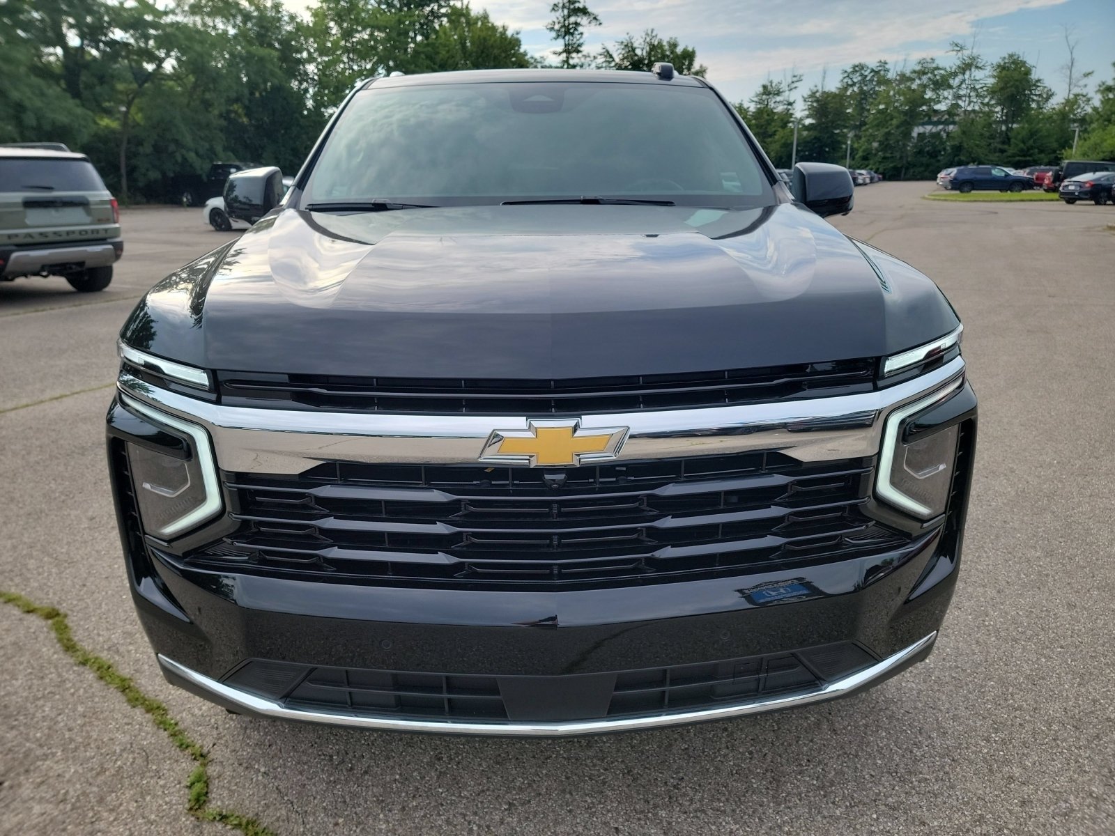 Used 2026 Chevrolet Suburban LS AWD/4WD video 2