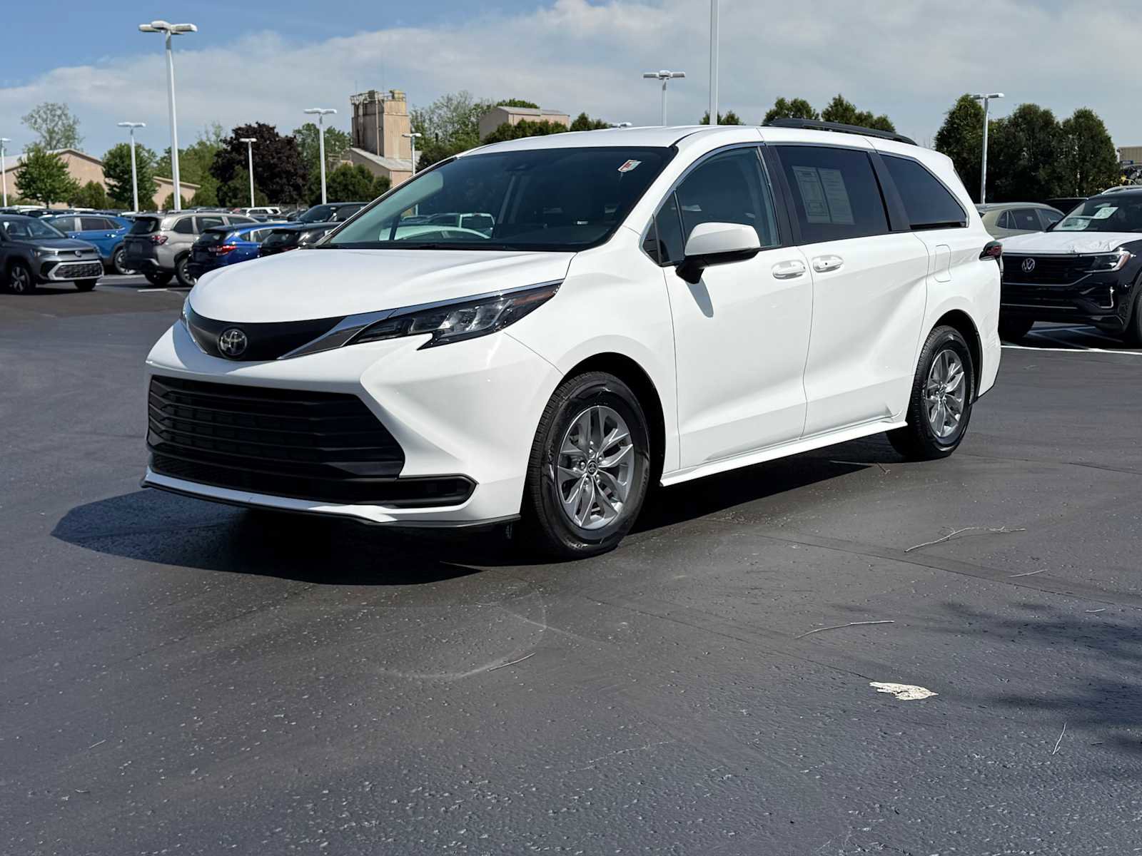 Certified 2022 Toyota Sienna LE