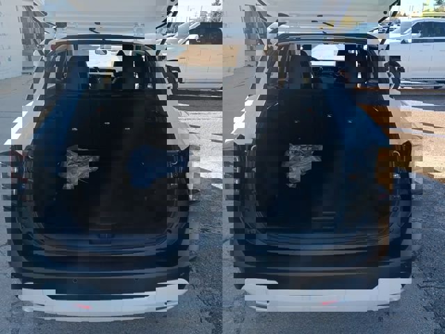 New 2026 Nissan Kicks SR image 32