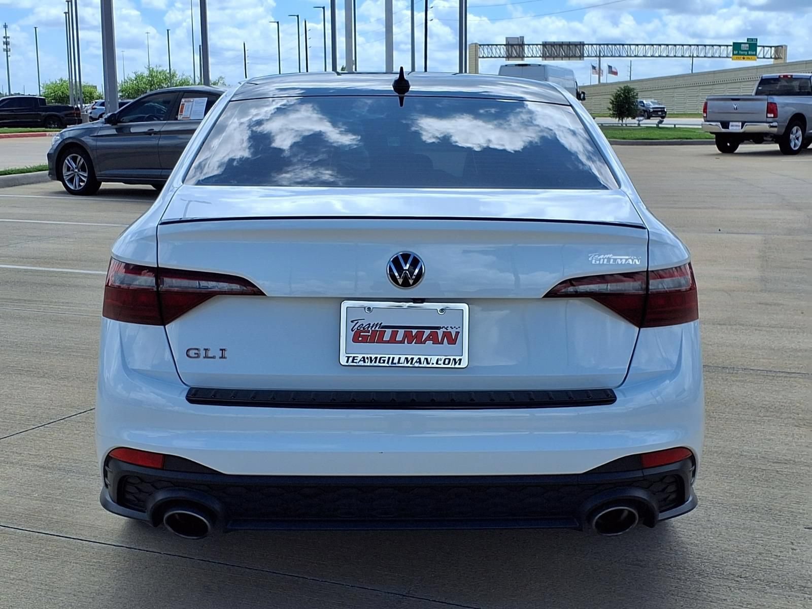 Used 2023 Volkswagen Jetta GLI Autobahn w/ GLI Black Package FWD image 6