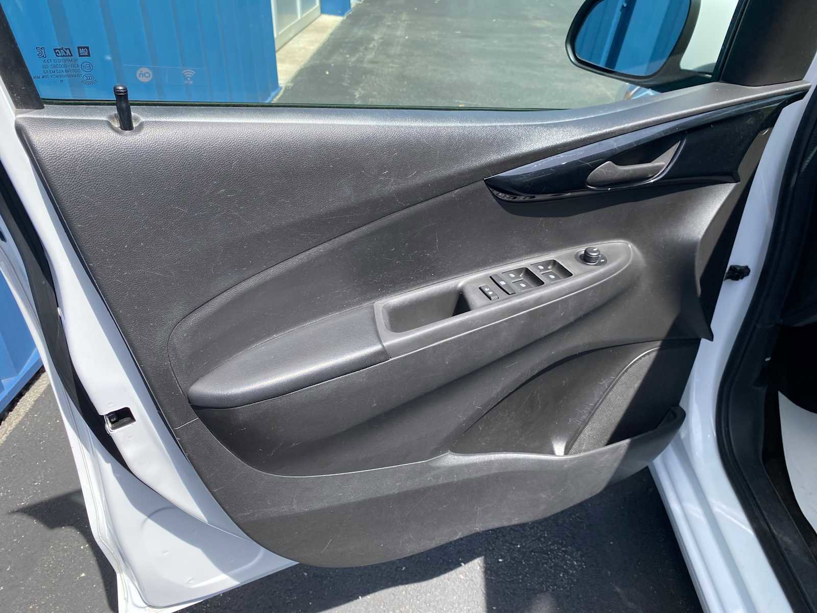 Used 2020 Chevrolet Spark LT FWD image 31