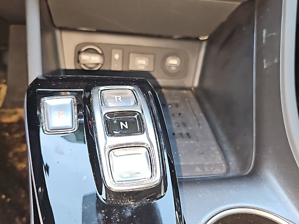 Used 2023 Hyundai Sonata Limited image 22