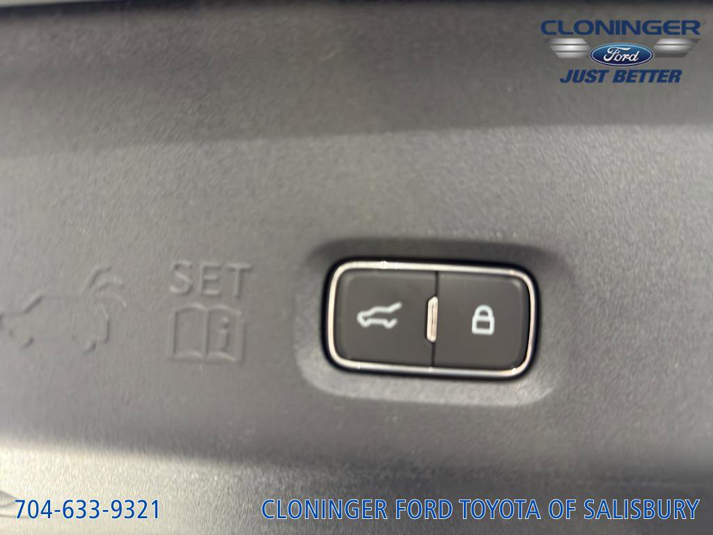 New 2026 Ford Expedition Max Active image 13