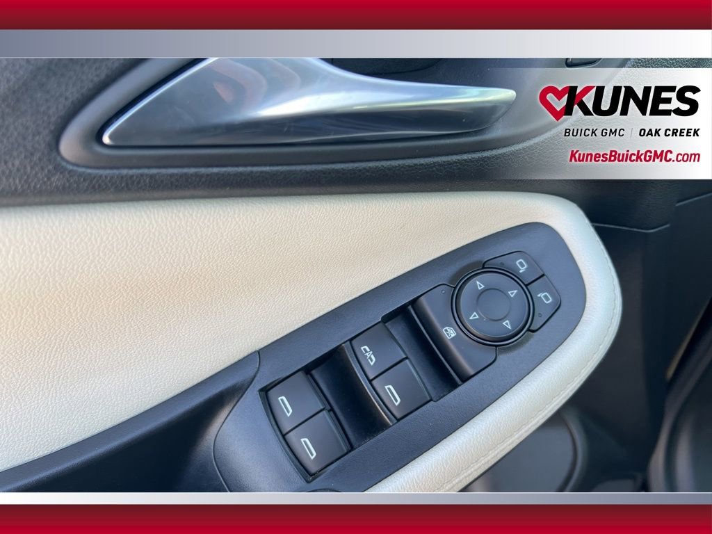 Used 2024 Buick Encore GX Sport Touring image 8