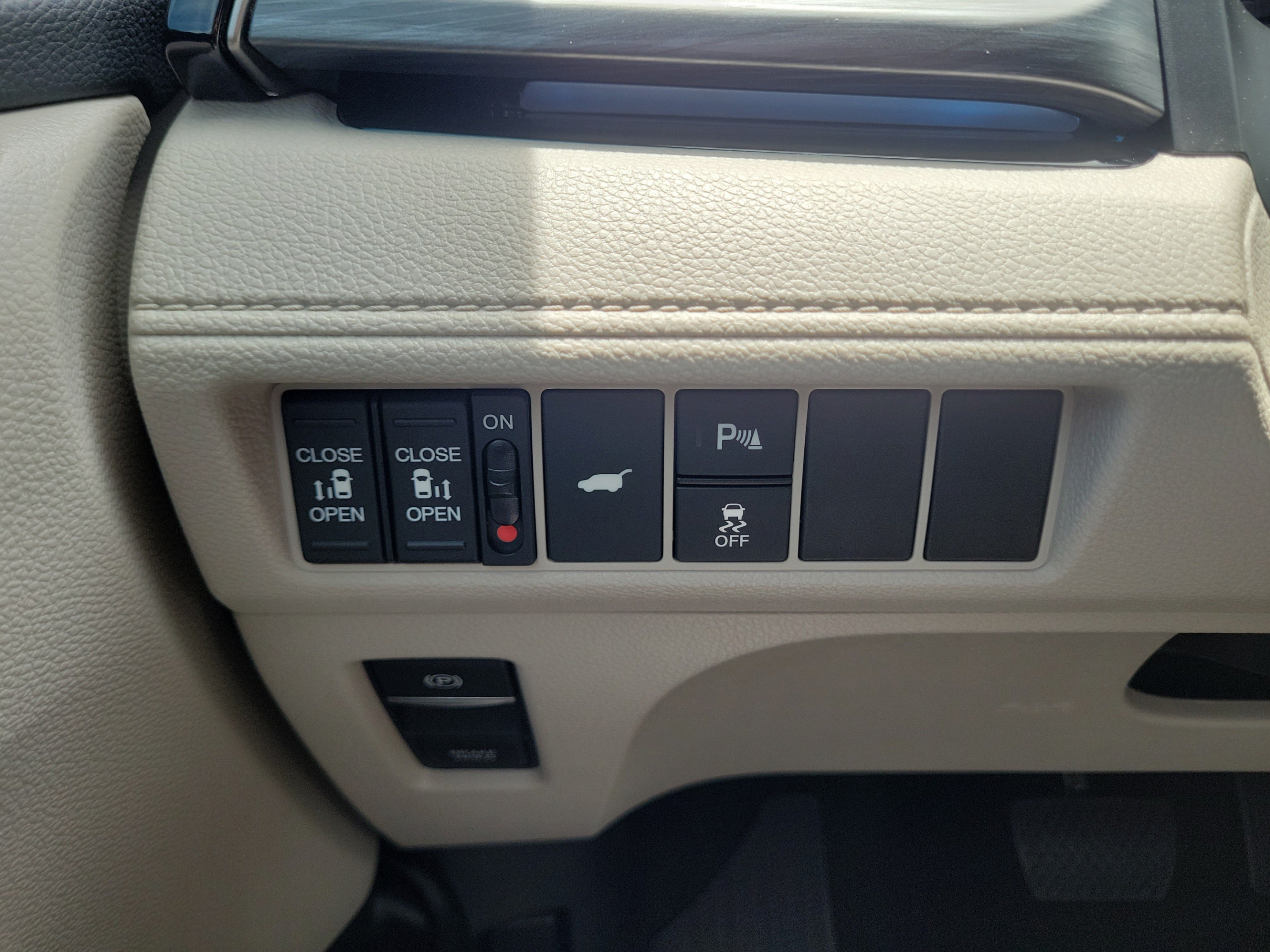 New 2026 Honda Odyssey Elite image 28