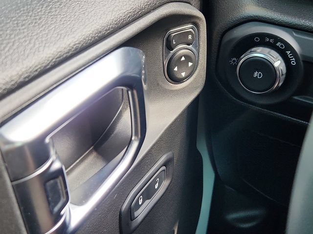 Used 2023 Jeep Wrangler Sport AWD/4WD image 33