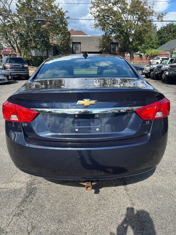 Used 2018 Chevrolet Impala LT image 5