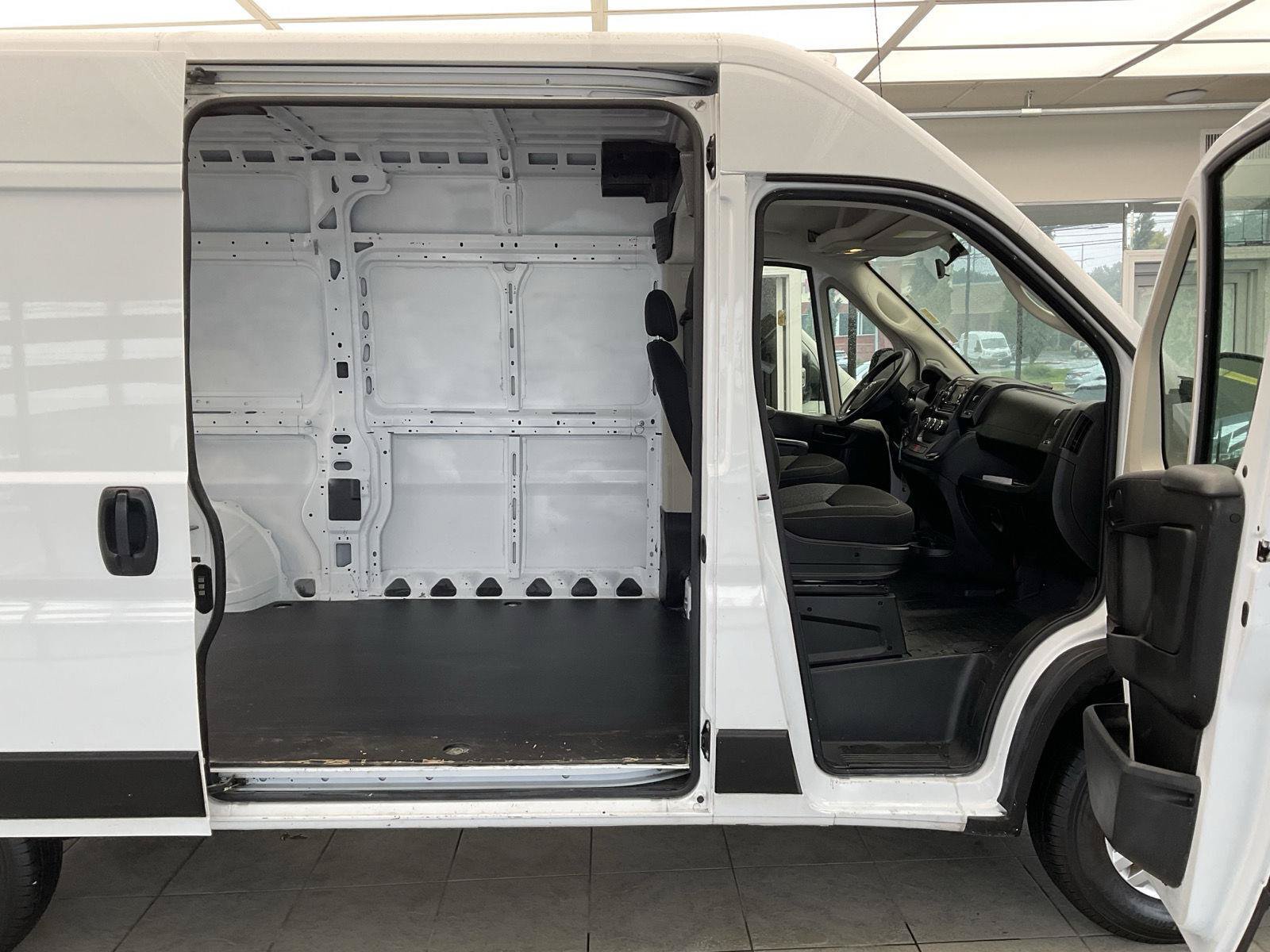 Used 2021 RAM ProMaster 1500 w/ Convenience Group FWD image 23