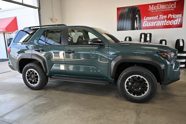 New 2025 Toyota 4Runner TRD Off-Road Premium image 4