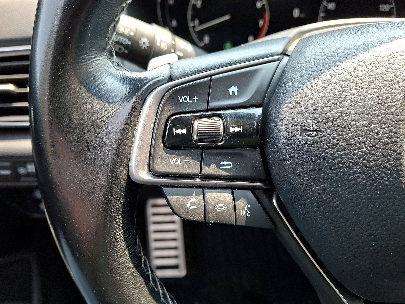 Used 2022 Honda Accord Sport image 17