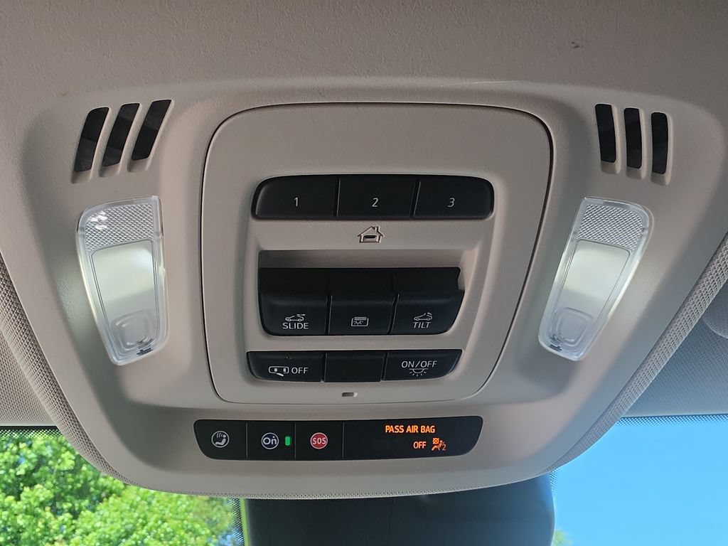 Certified 2023 Buick Envision Avenir FWD image 34