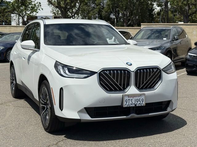 Used 2026 BMW X3 xDrive30i w/ Premium Package AWD/4WD image 5