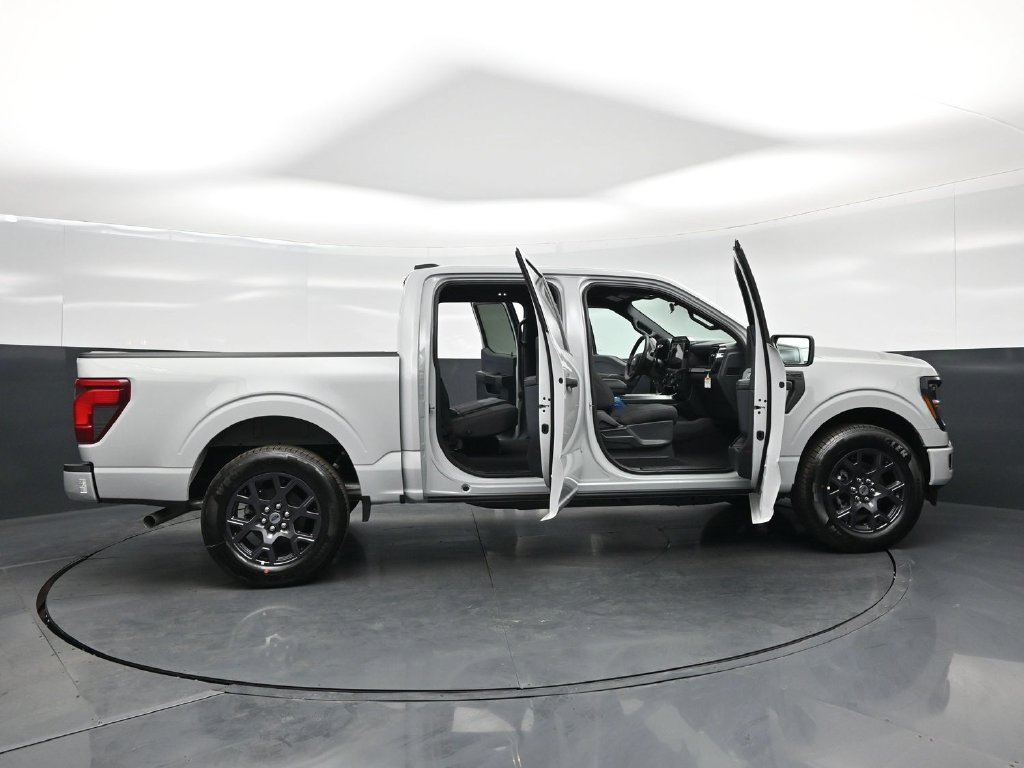 New 2026 Ford F150 STX w/ Equipment Group 200A RWD image 4