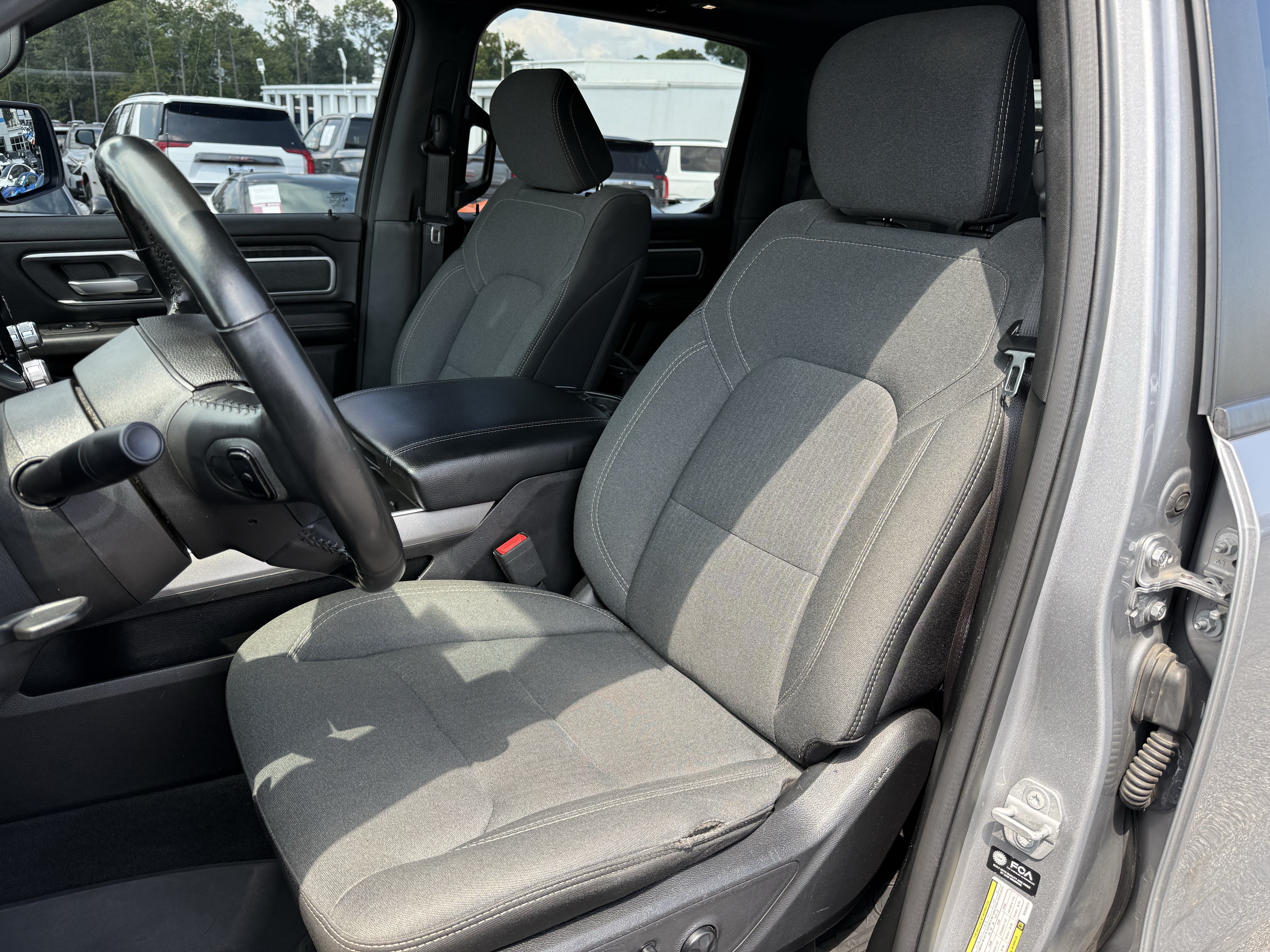 Used 2021 RAM 1500 Big Horn AWD/4WD image 15