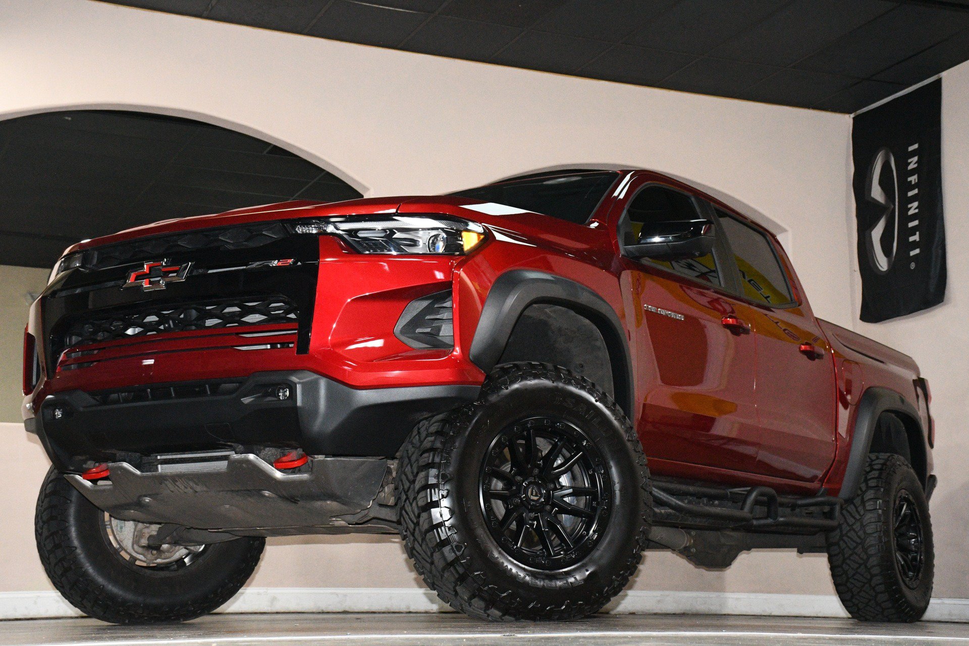 Used 2025 Chevrolet Colorado ZR2 w/ Technology Package AWD/4WD image 84