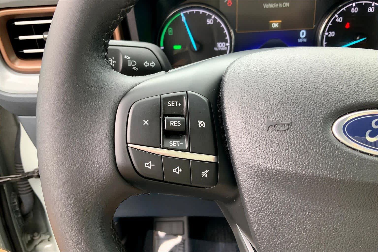 Used 2023 Ford Maverick Lariat FWD image 22