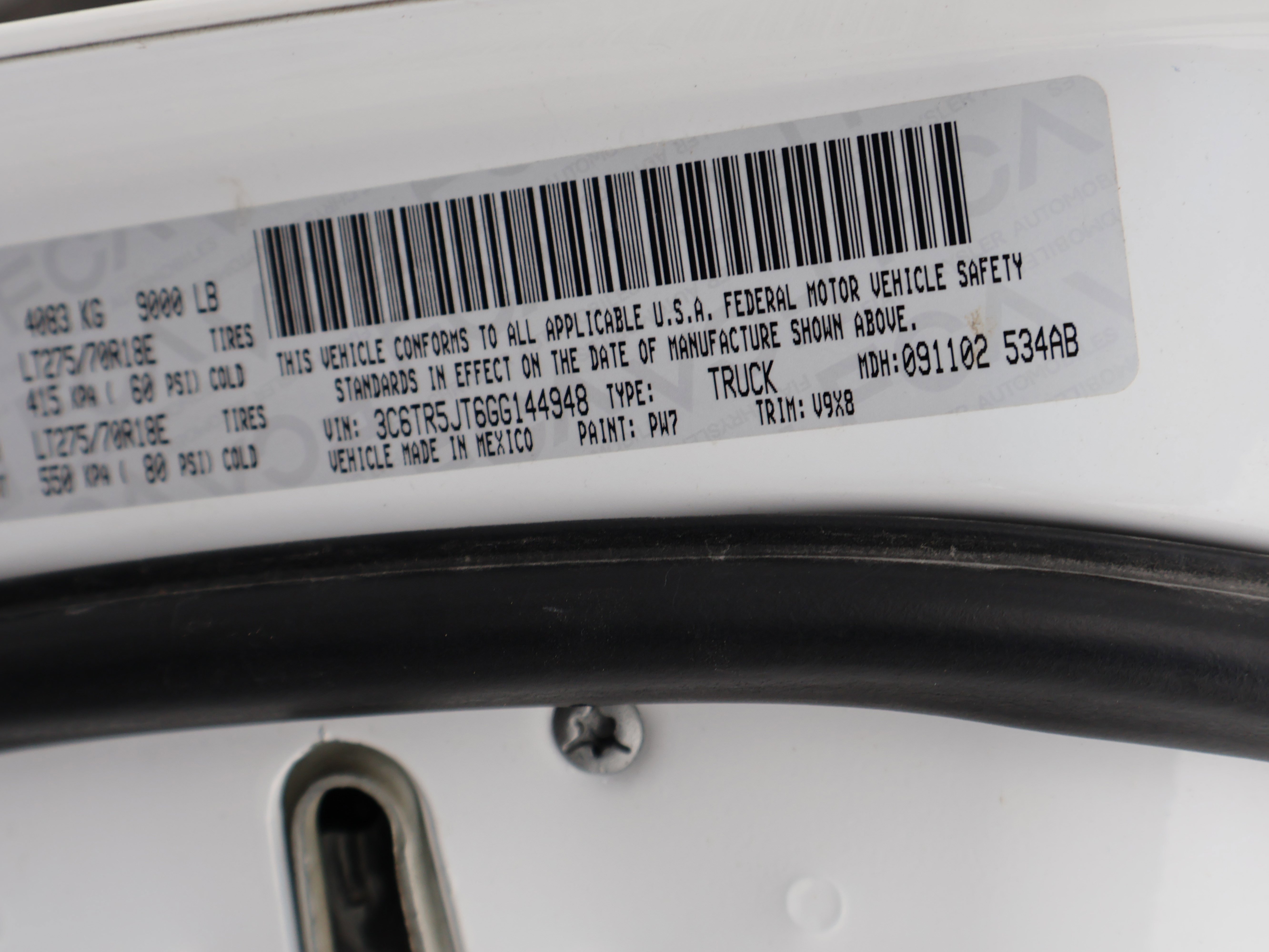 Used 2016 RAM 2500 SLT image 44