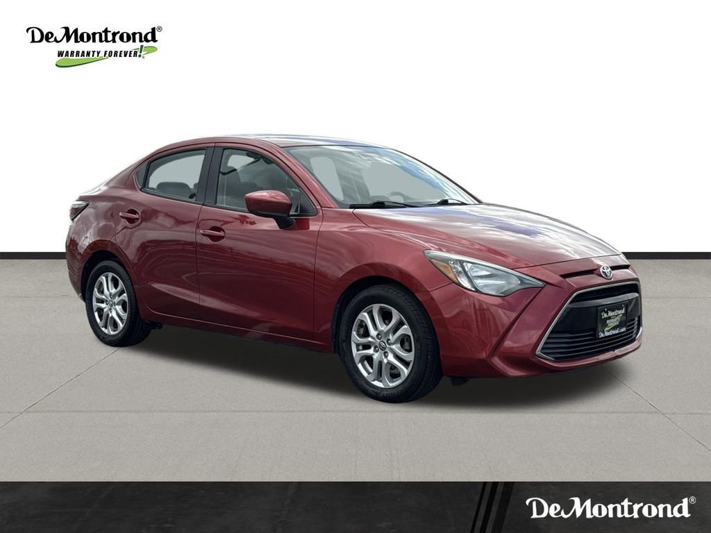 Used 2018 Toyota Yaris iA image 3