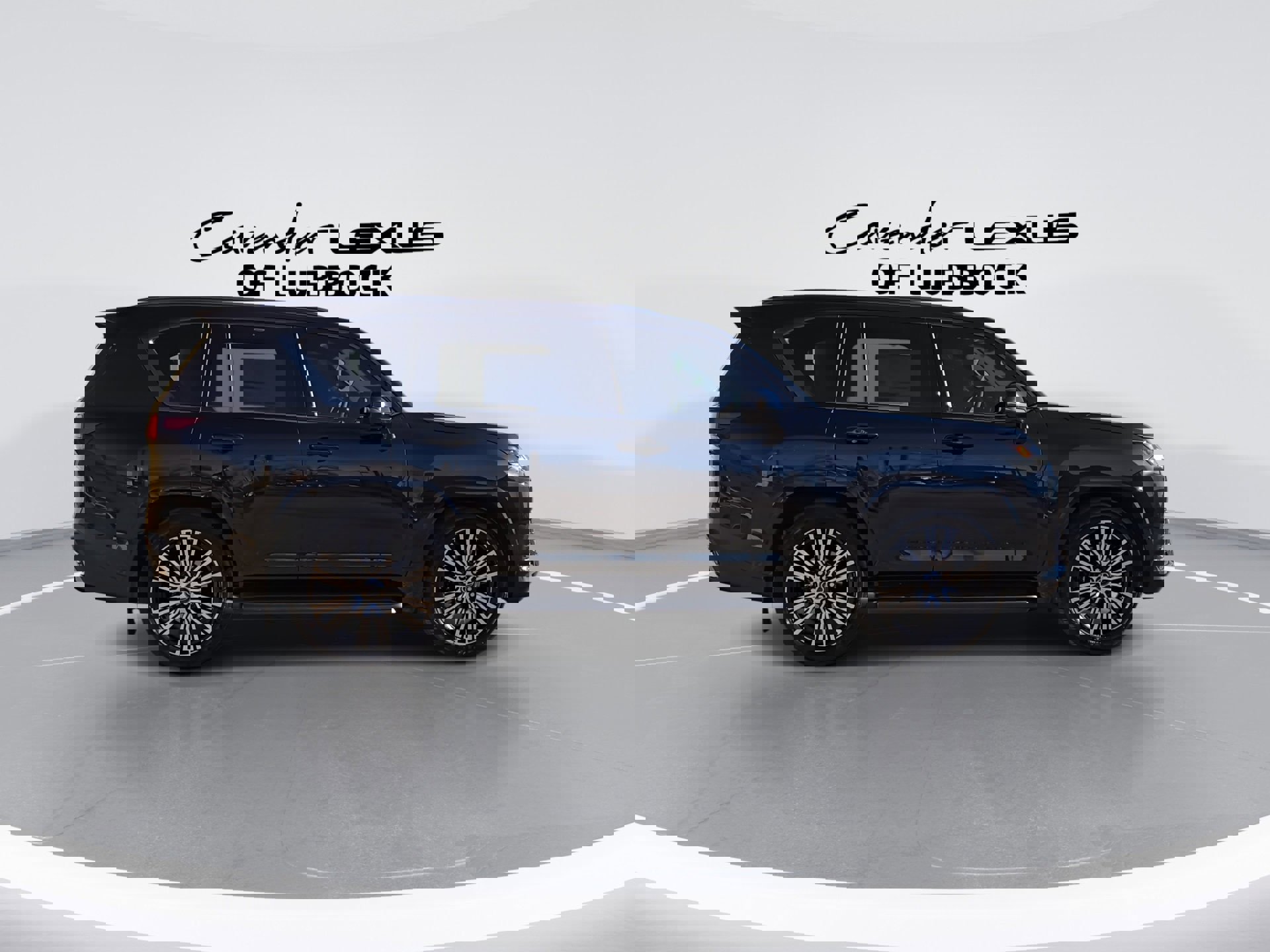 New 2026 Lexus LX 700h Luxury image 9