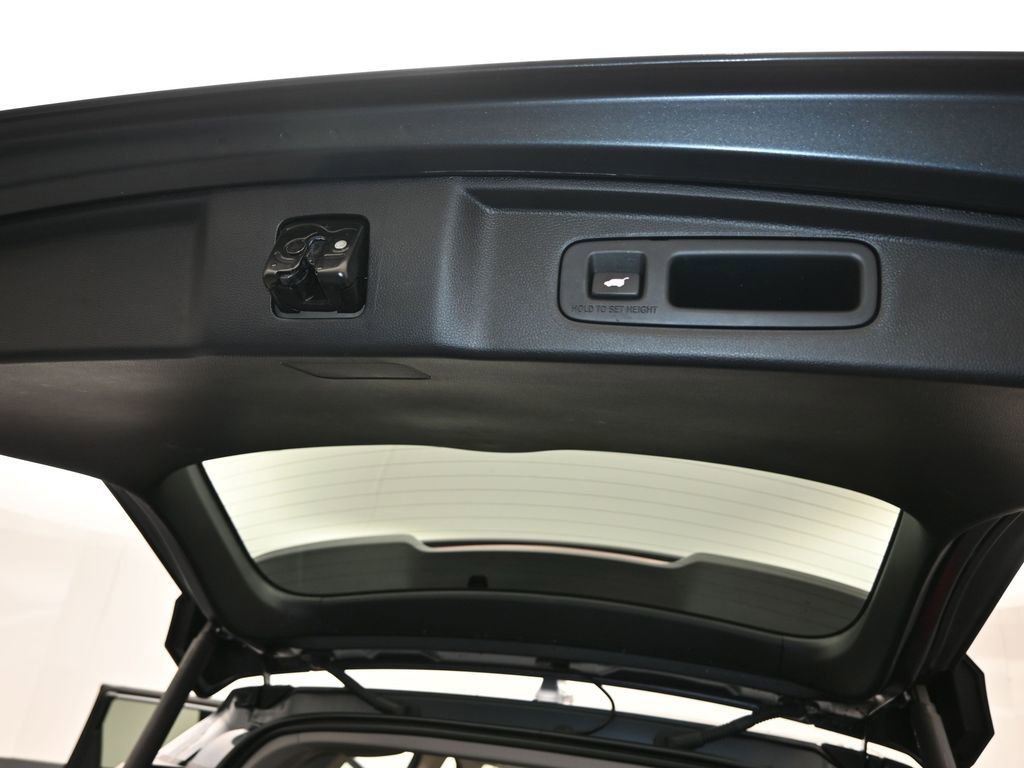 Used 2023 Honda CR-V EX-L image 31