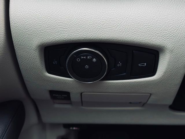 Used 2020 Lincoln Continental Reserve w/ Luxury Package image 33