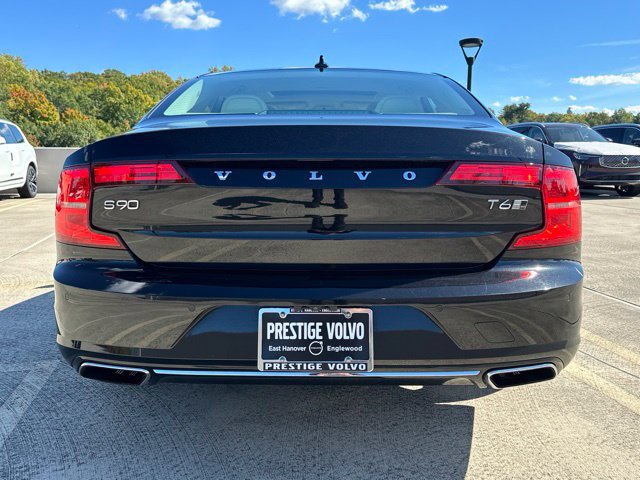 Used 2017 Volvo S90 T6 Inscription w/ Vision Package AWD/4WD image 6
