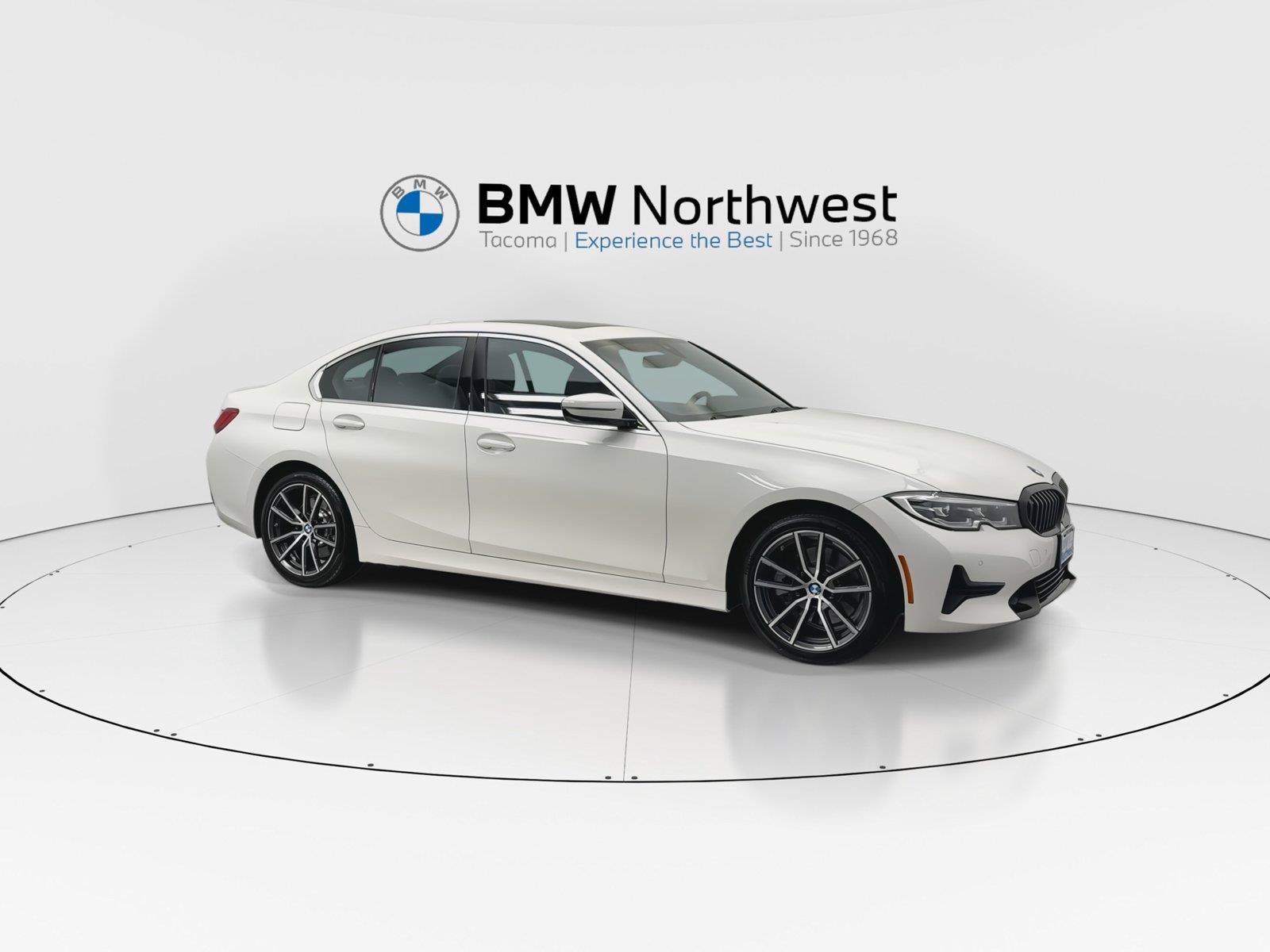 Used 2021 BMW 330e w/ Convenience Package RWD image 6